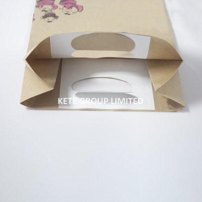 D-cut handle paper bag